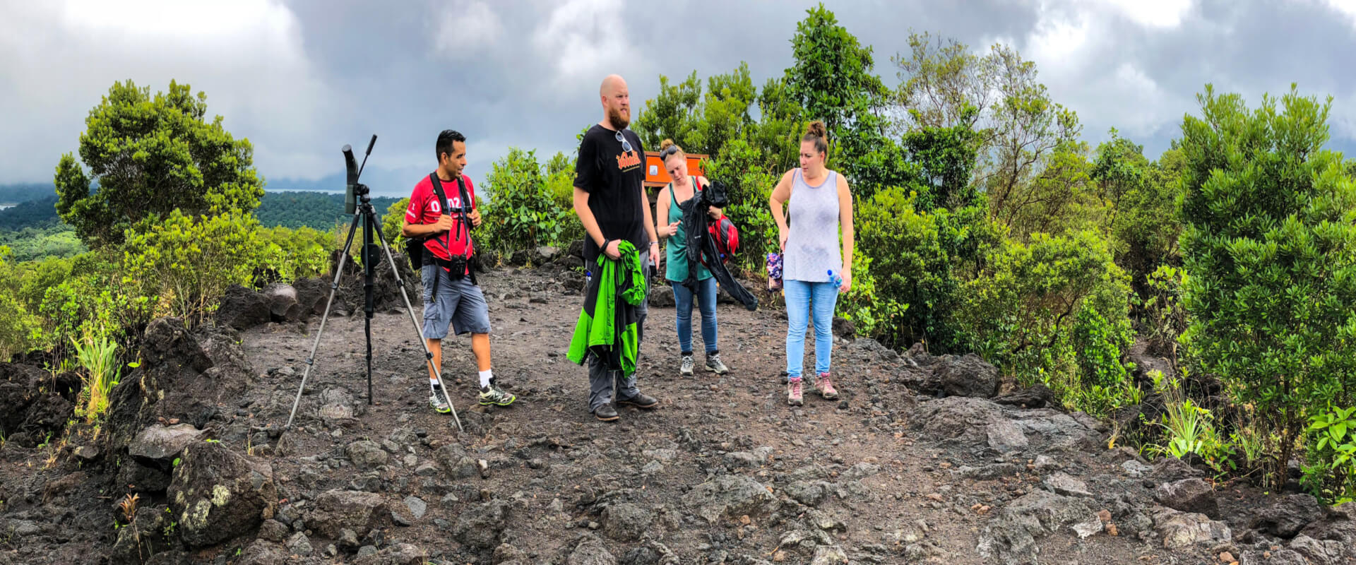 Volcán Arenal National Park and Arenal Reserve Guided Hike | Costa Rica Jade Tours