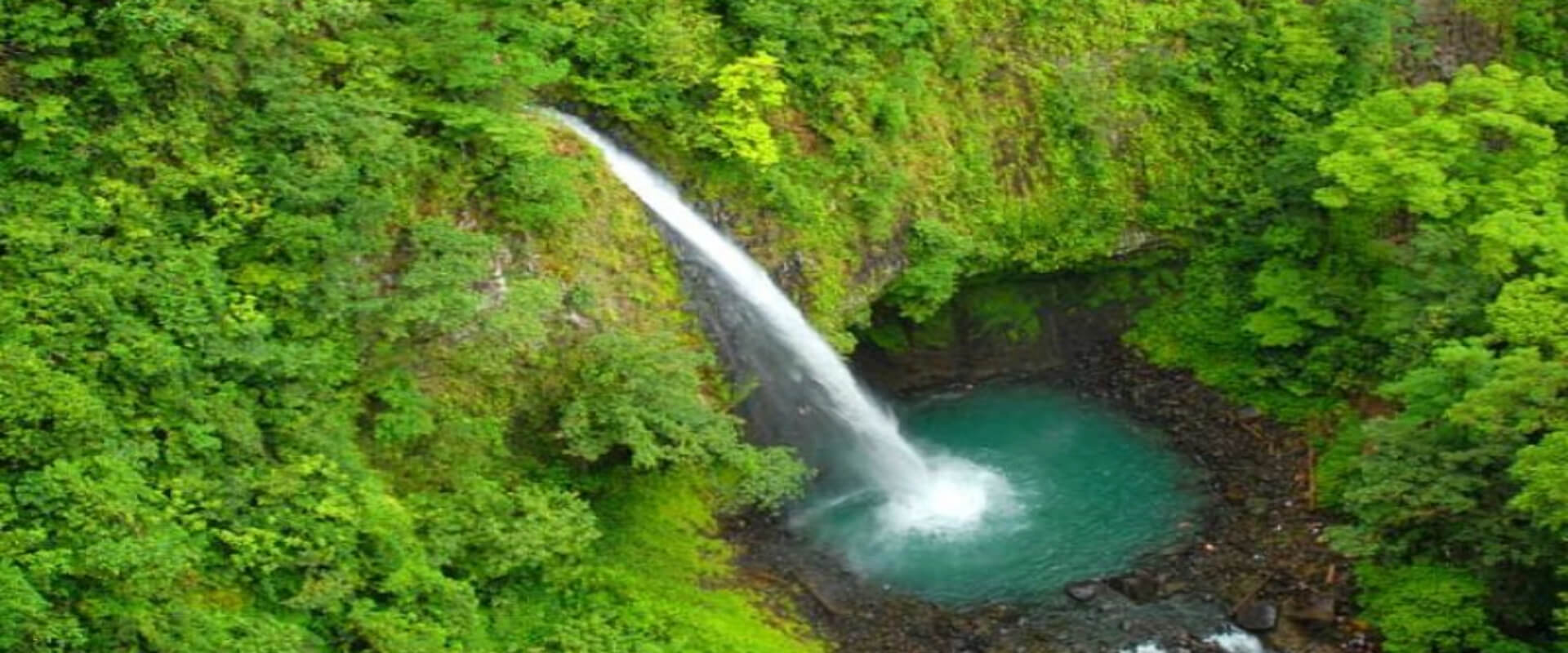 Caminata guiada a la catarata La Fortuna | Costa Rica Jade Tours