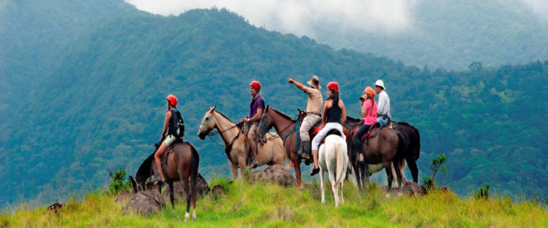 Monteverde Horseback Riding | Costa Rica Jade Tours