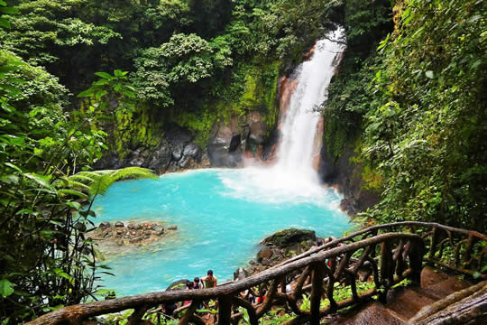 Río Celeste and Tenorio Volcano Guided Rainforest Hike Tour in Tamarindo & Guanacaste 