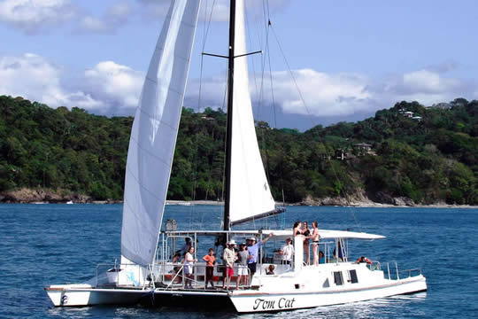 Catamaran Tour in Manuel Antonio