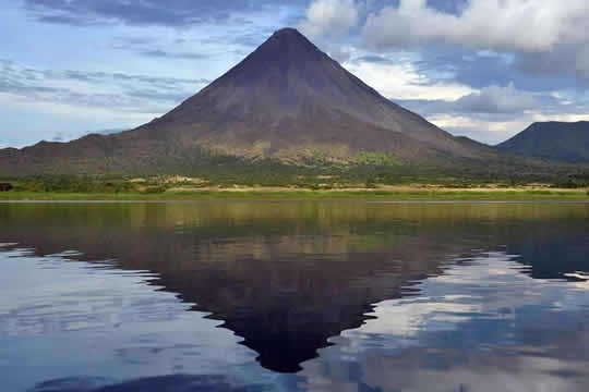 Arenal Volcano + Tabacon Hot Springs